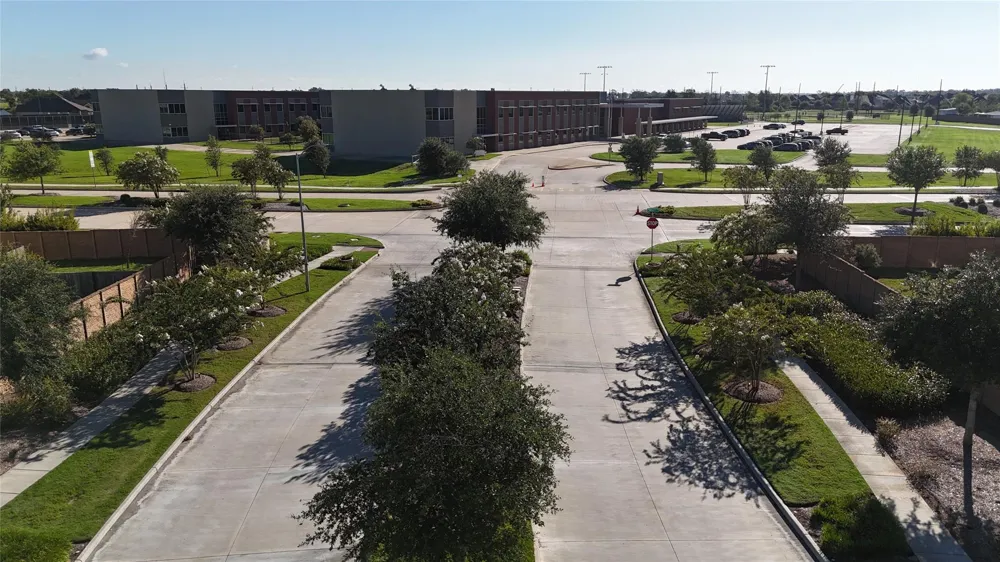 4910 Anders Lane Manvel, TX 77583