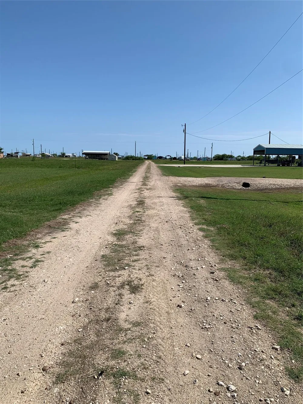 202 Triggerfish Ln Palacios, TX 77465