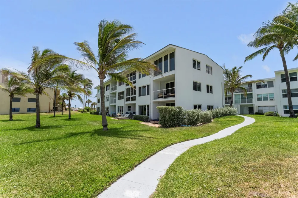1041 Hillsboro Mile #5 Hillsboro Beach, FL 33062