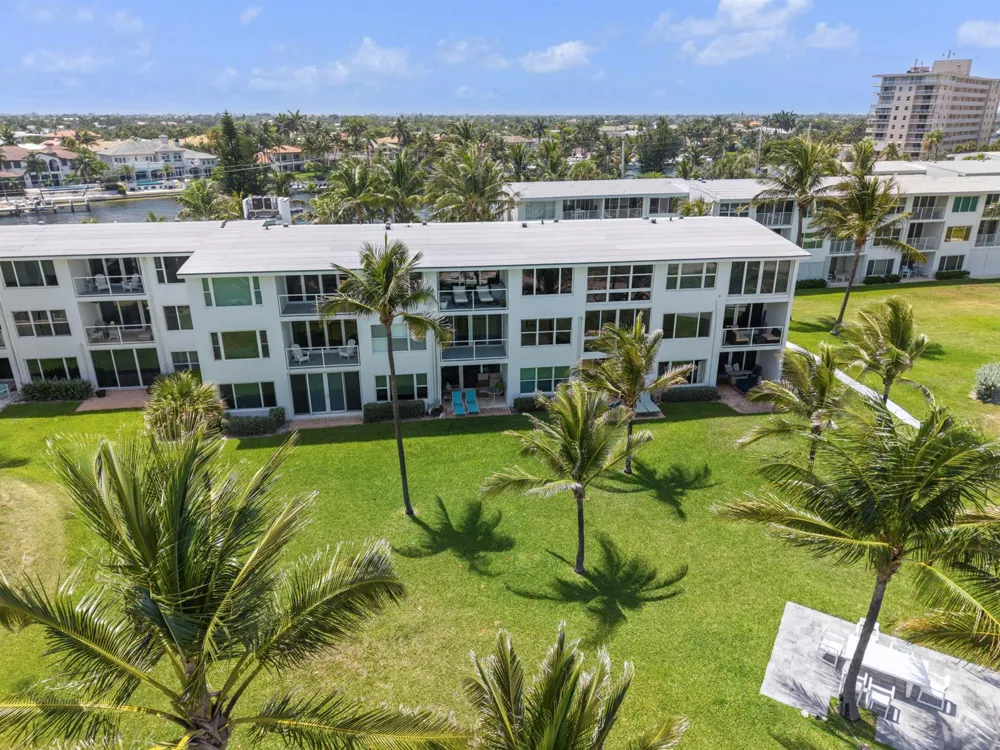 1041 Hillsboro Mile #5 Hillsboro Beach, FL 33062