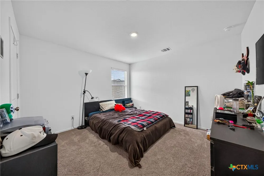 236 Kayden Court Marion, TX 78124