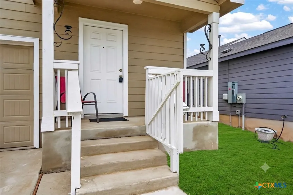 236 Kayden Court Marion, TX 78124