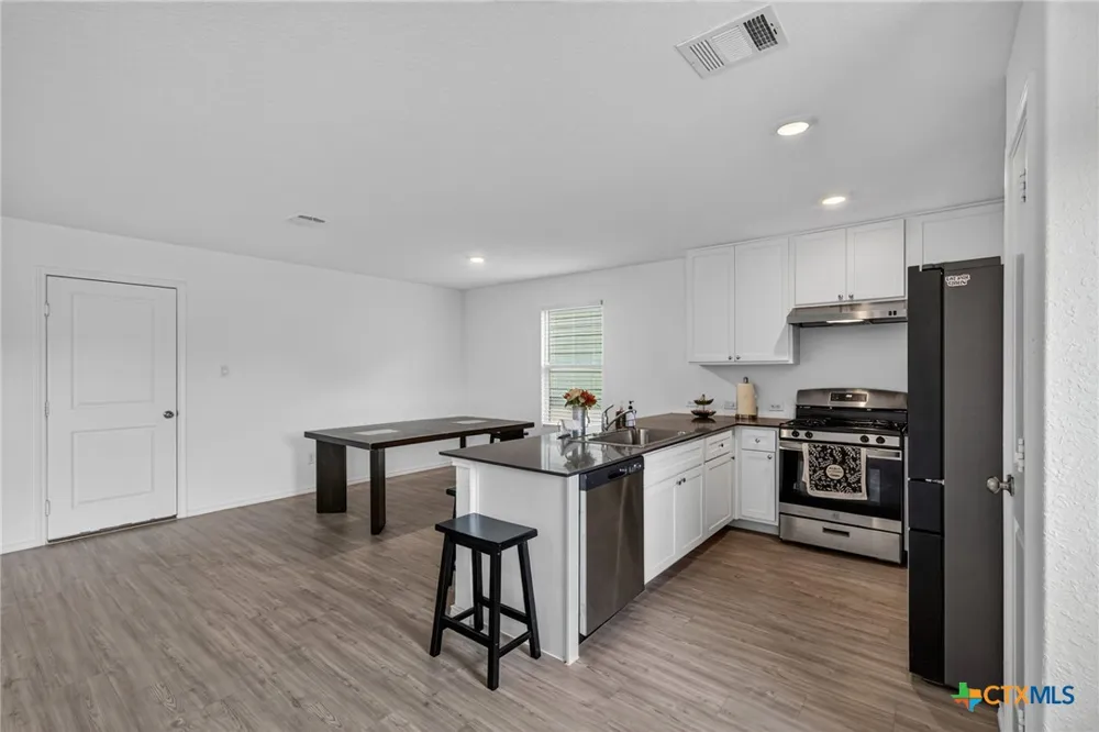 236 Kayden Court Marion, TX 78124