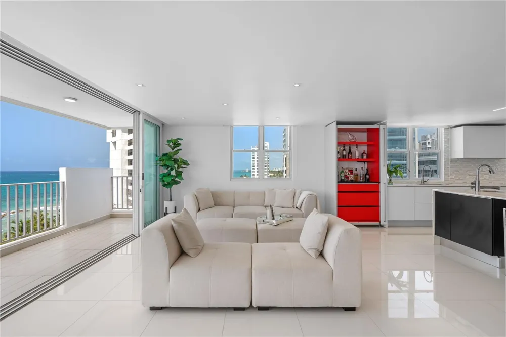 1379 PASEO DON JUAN #7BC San Juan, PR 00921