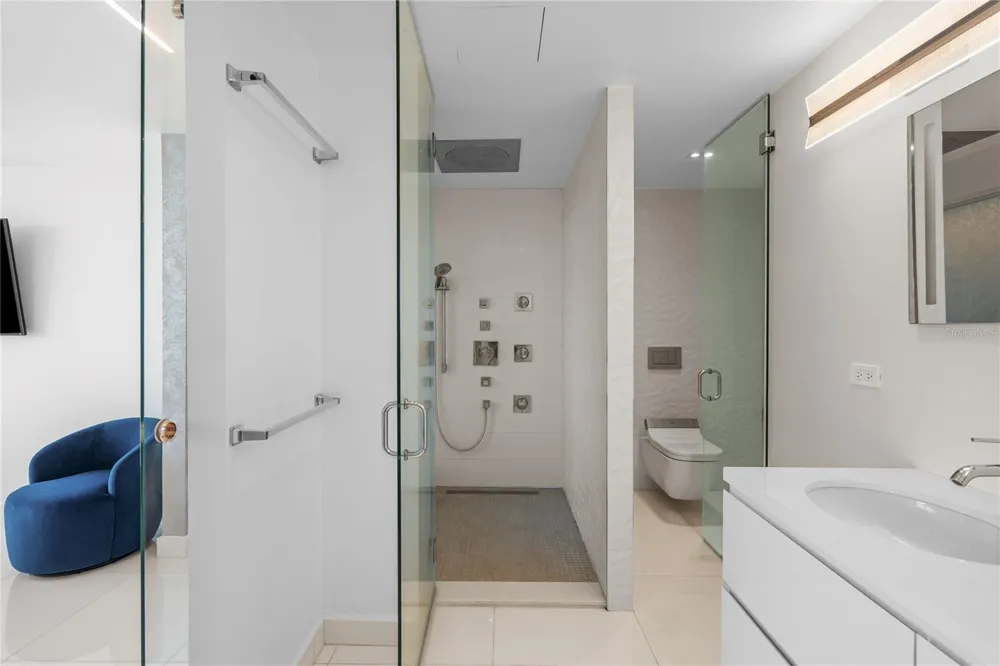 1379 PASEO DON JUAN #7BC San Juan, PR 00921