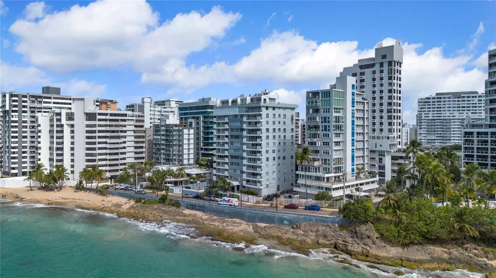 1379 PASEO DON JUAN #7BC San Juan, PR 00921