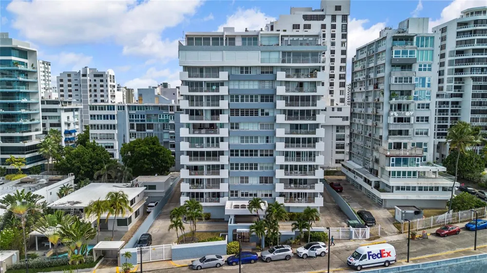 1379 PASEO DON JUAN #7BC San Juan, PR 00921