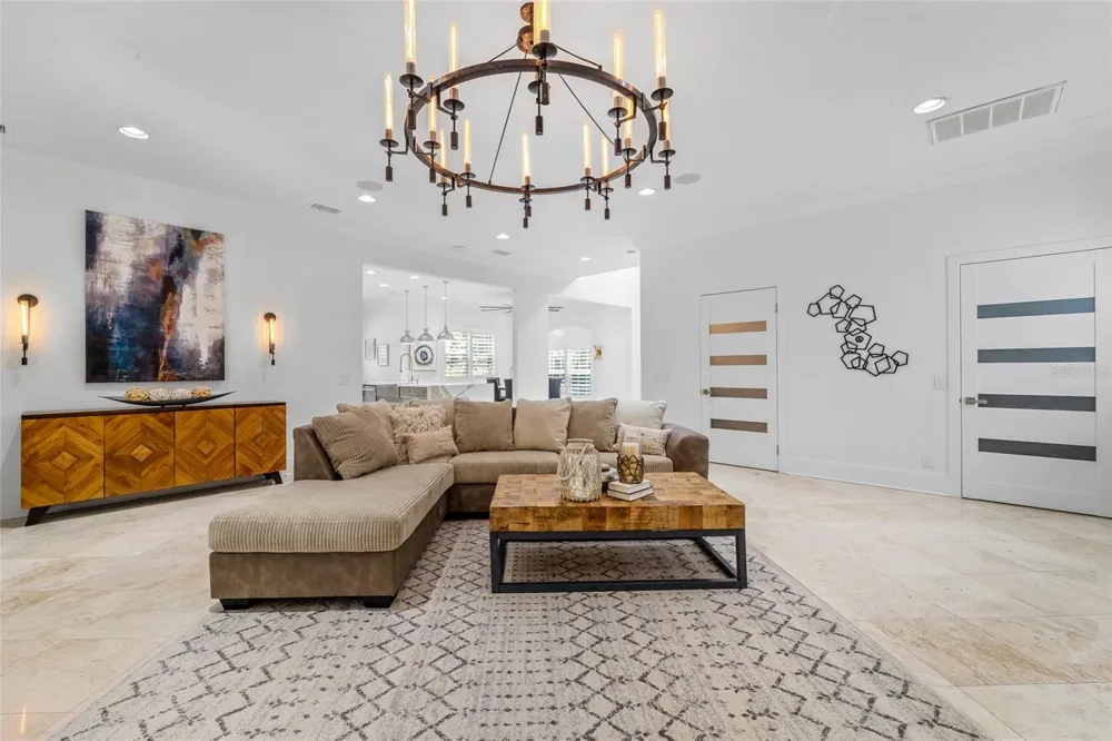 4802 W BEACHWAY DRIVE Tampa, FL 33609