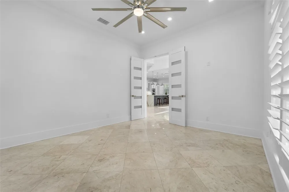 4802 W BEACHWAY DRIVE Tampa, FL 33609