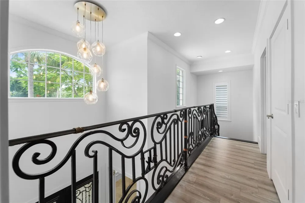4802 W BEACHWAY DRIVE Tampa, FL 33609