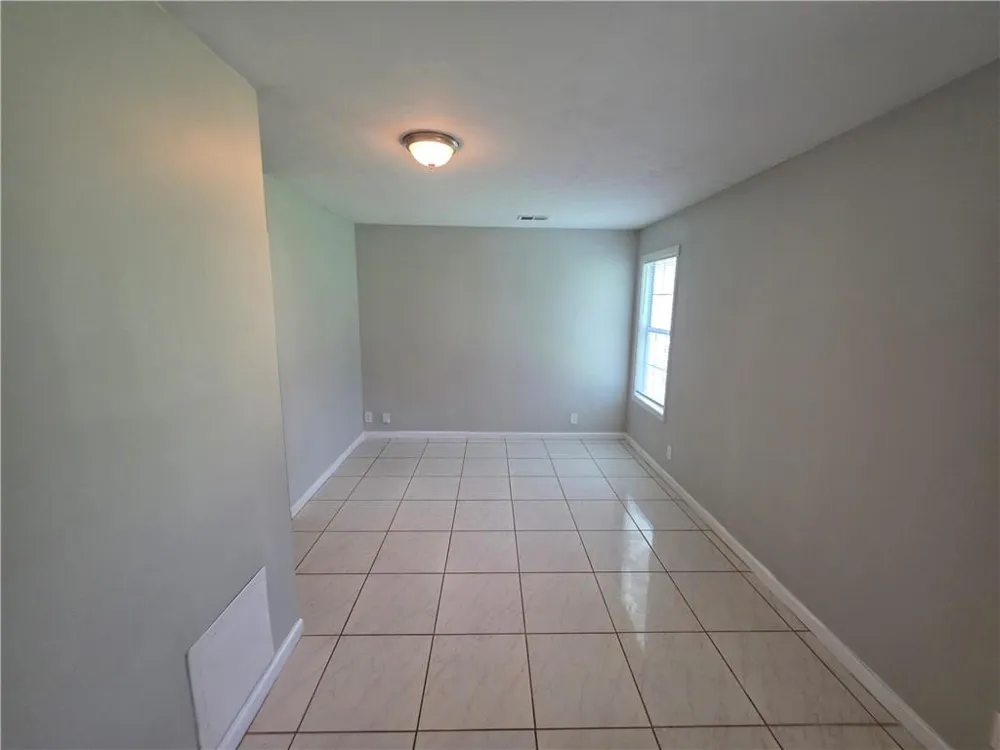6924 Biscayne Blvd Rex, GA 30273