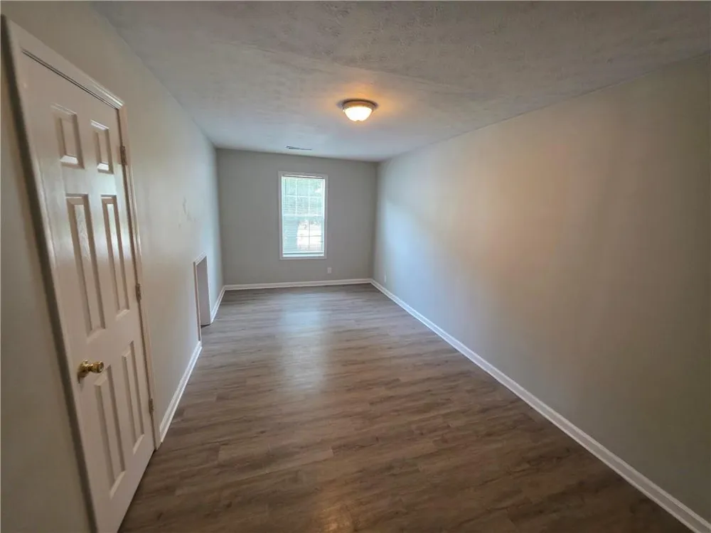 6924 Biscayne Blvd Rex, GA 30273