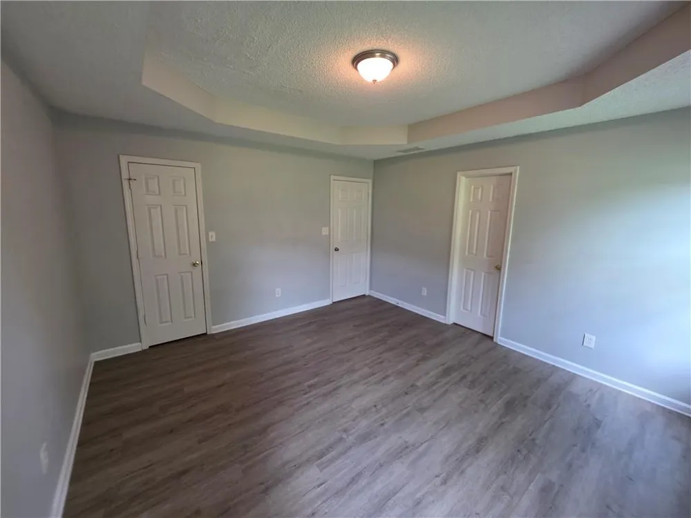 6924 Biscayne Blvd Rex, GA 30273