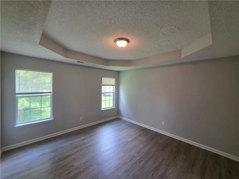 6924 Biscayne Blvd Rex, GA 30273