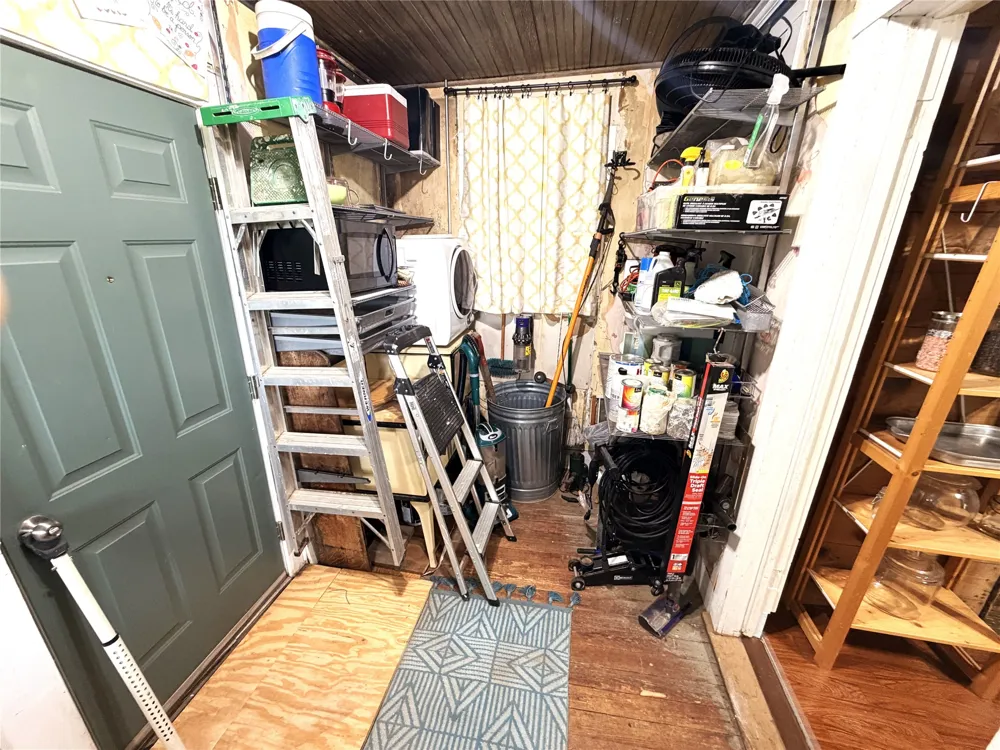 709 W Saint Charles Street Eastland, TX 76448