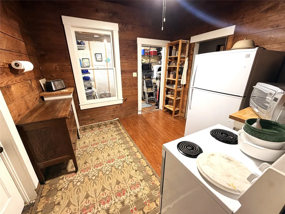 709 W Saint Charles Street Eastland, TX 76448