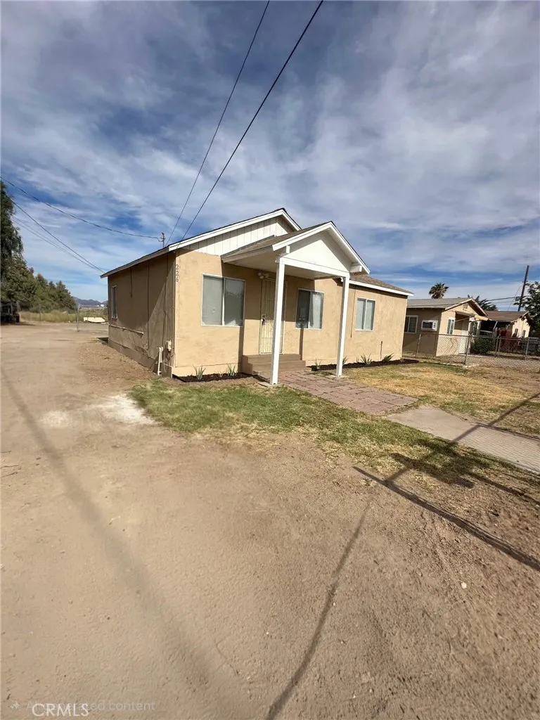 226 Cottonwood Lane Blythe, CA 92225