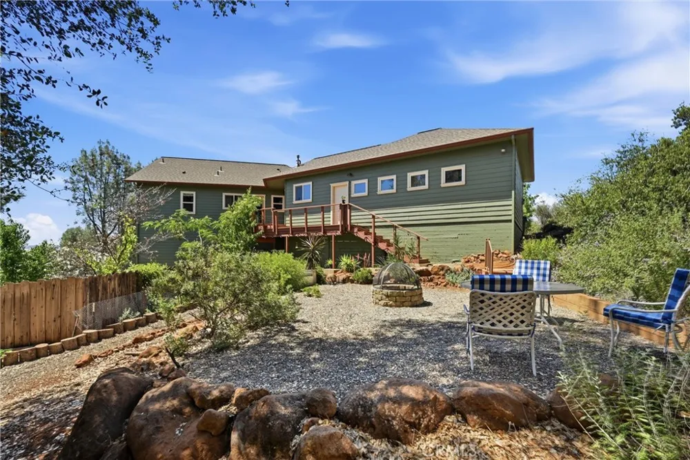 16542 Crescent Court Hidden Valley Lake, CA 95467