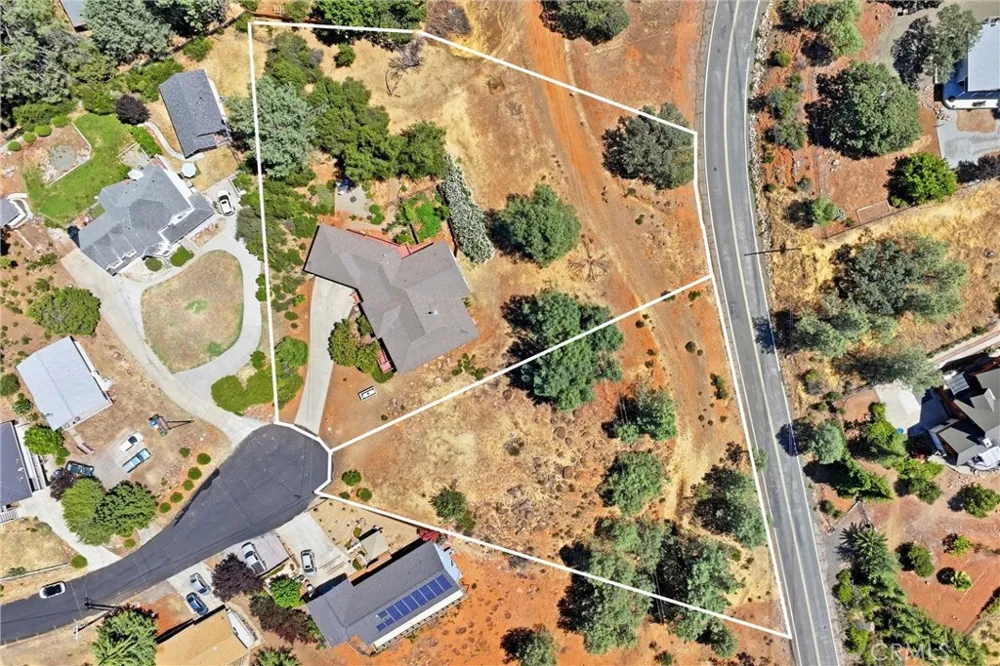 16542 Crescent Court Hidden Valley Lake, CA 95467