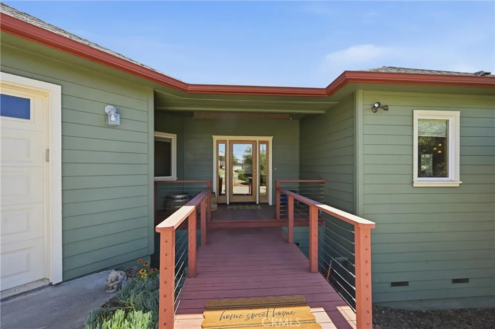 16542 Crescent Court Hidden Valley Lake, CA 95467