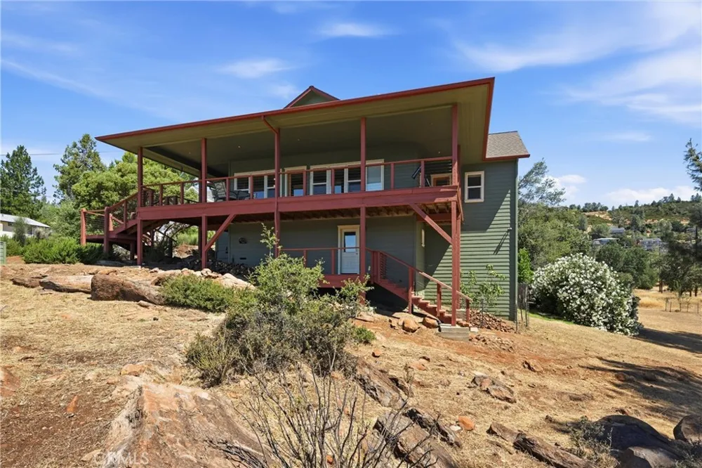 16542 Crescent Court Hidden Valley Lake, CA 95467