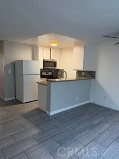 328 W. First Street #4 San Pedro, CA 90731
