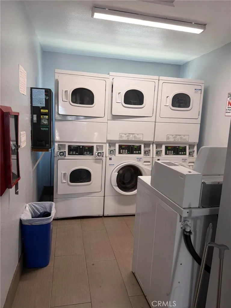 328 W. First Street #4 San Pedro, CA 90731