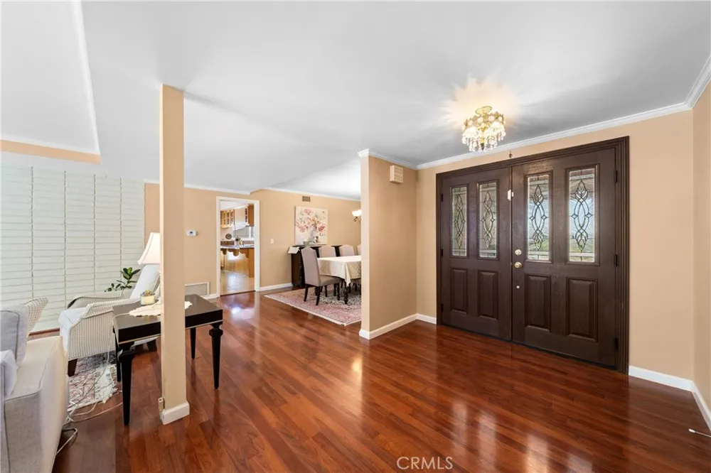 6224 Roundhill Drive Whittier, CA 90601