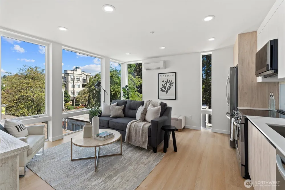 3116 Queen Anne Avenue Seattle, WA 98119