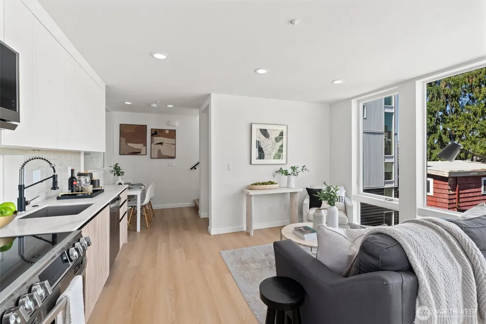 3116 Queen Anne Avenue Seattle, WA 98119