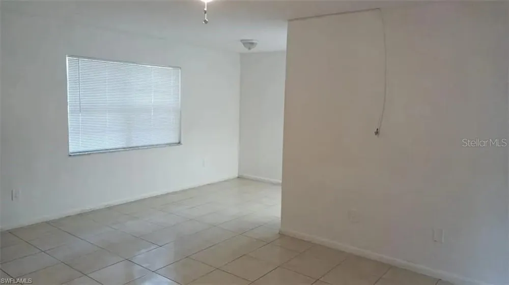 2524 CONGRESS STREET ##4 Fort Myers, FL 33901
