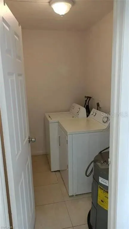 2524 CONGRESS STREET ##4 Fort Myers, FL 33901