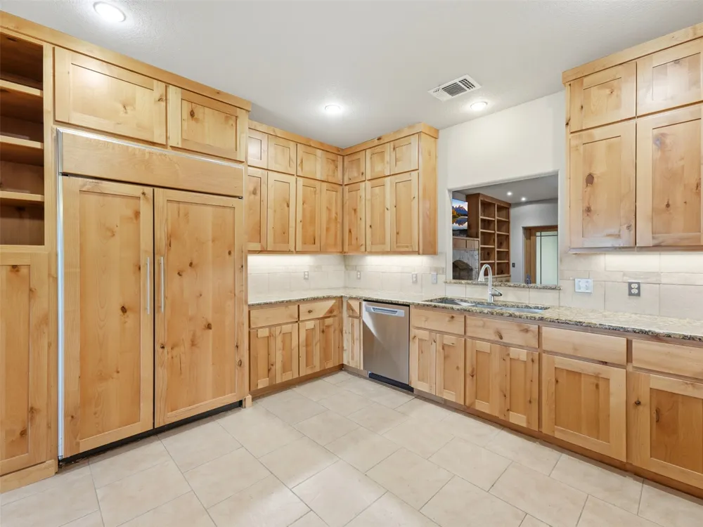 1252 Merlot New Braunfels, TX 78132