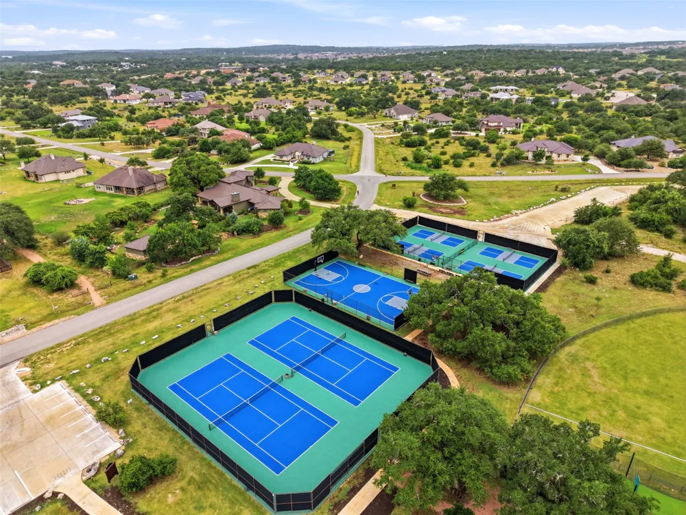 1252 Merlot New Braunfels, TX 78132