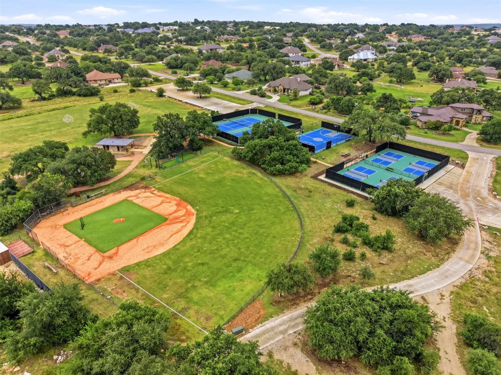 1252 Merlot New Braunfels, TX 78132