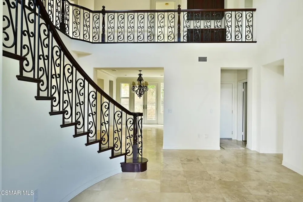 1514 Warm Springs Avenue Thousand Oaks, CA 91320