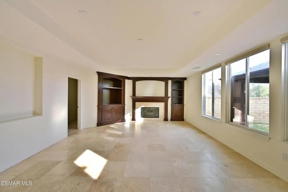 1514 Warm Springs Avenue Thousand Oaks, CA 91320