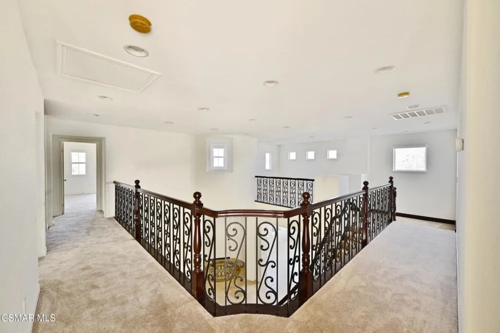 1514 Warm Springs Avenue Thousand Oaks, CA 91320