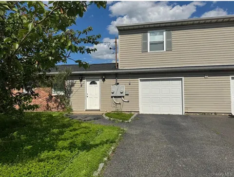 1 Eisenhower Road