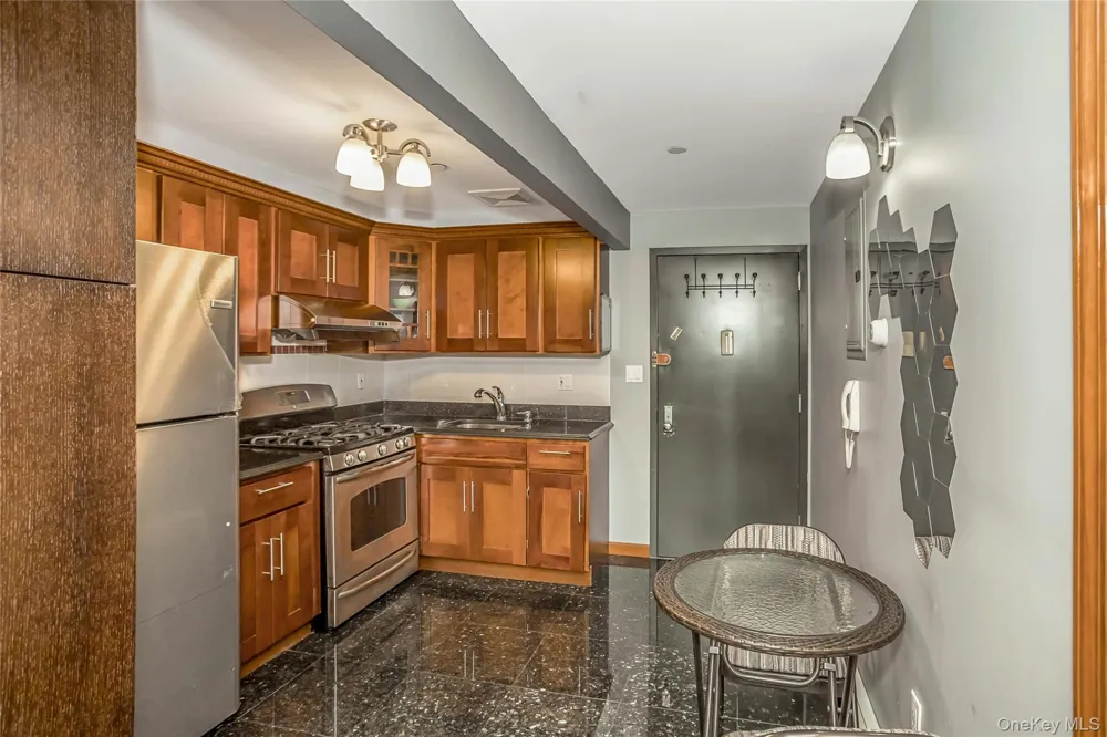 40-40 68th Street #4D Woodside, NY 11377