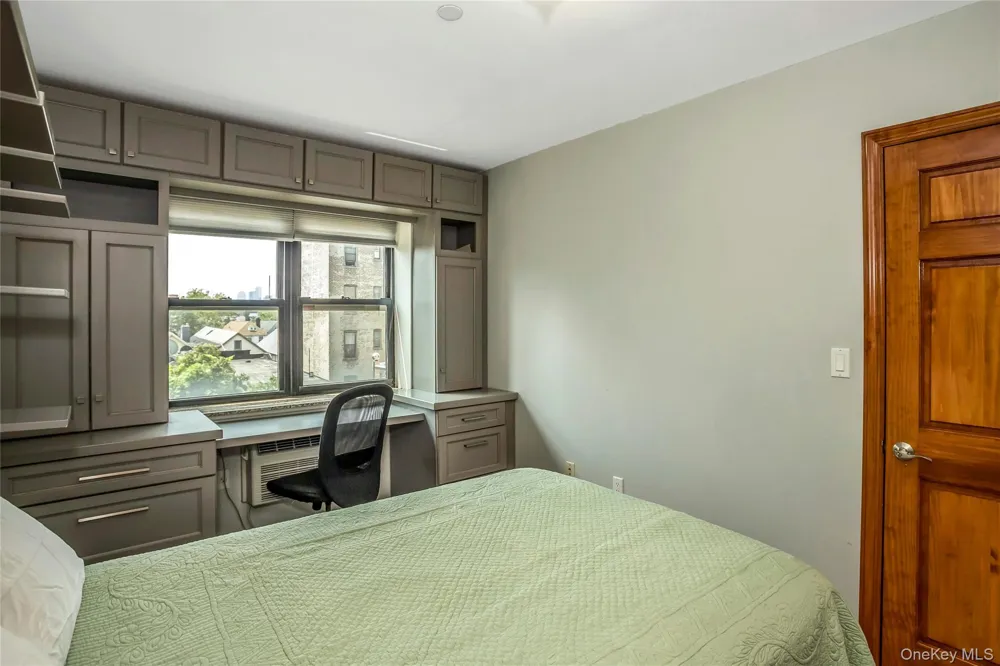 40-40 68th Street #4D Woodside, NY 11377