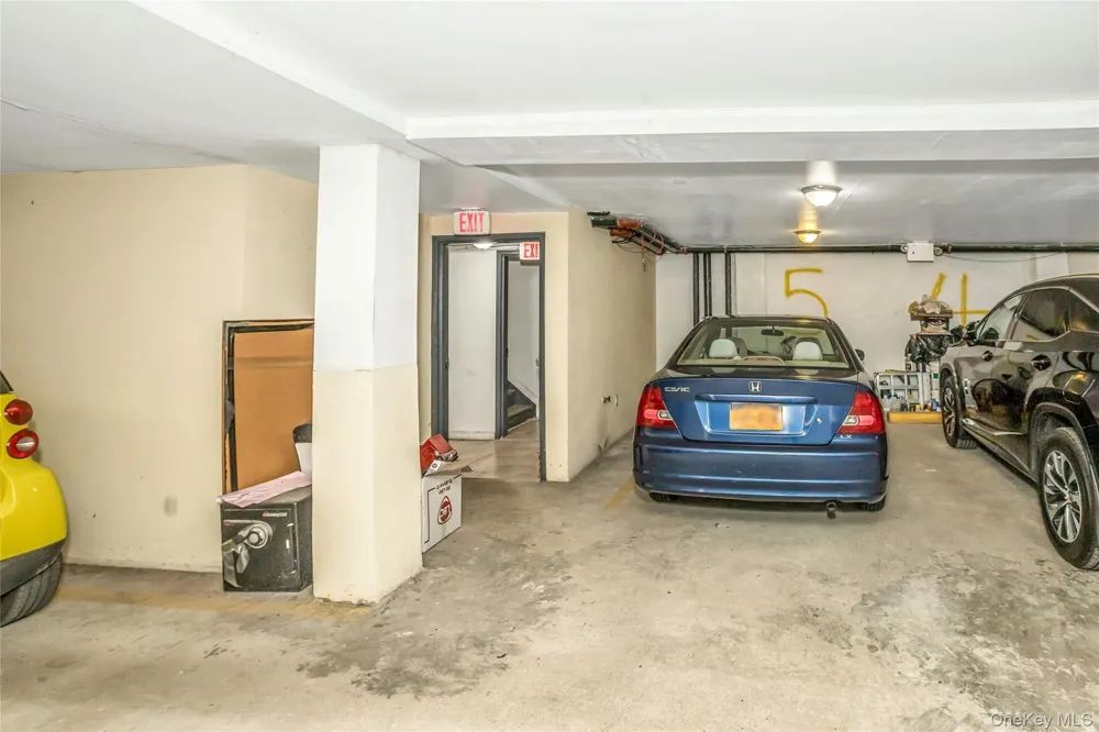 40-40 68th Street #4D Woodside, NY 11377