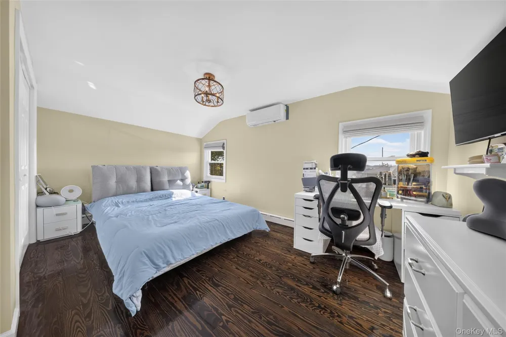 41 Catherine Avenue Franklin Square, NY 11010