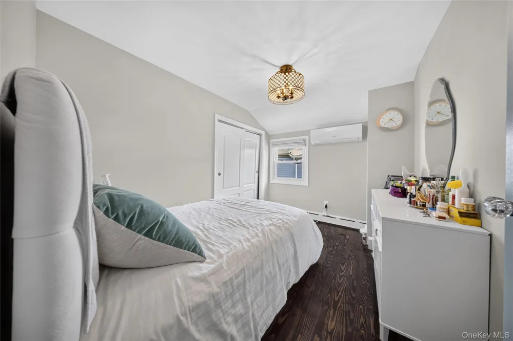 41 Catherine Avenue Franklin Square, NY 11010