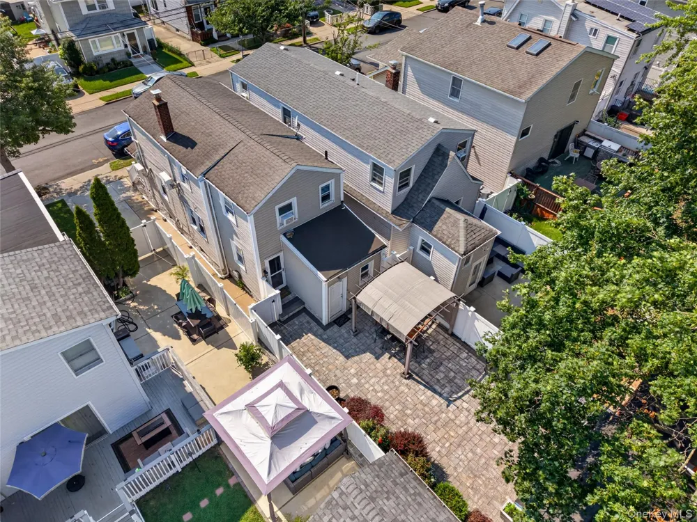 41 Catherine Avenue Franklin Square, NY 11010