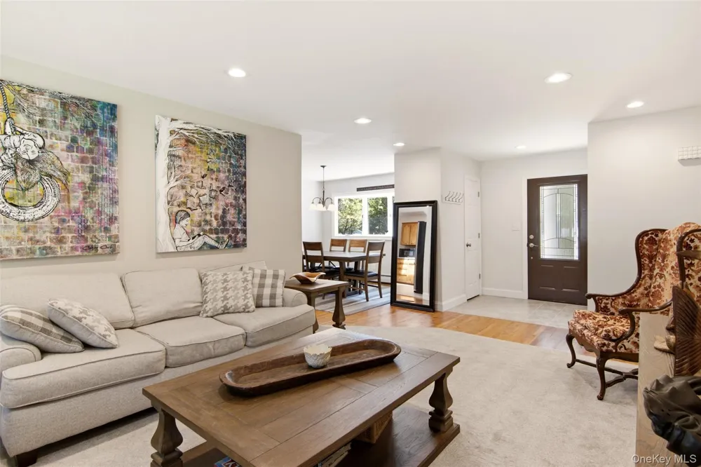 18 Millet Street Dix Hills, NY 11746
