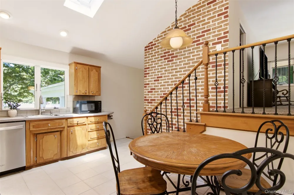 18 Millet Street Dix Hills, NY 11746