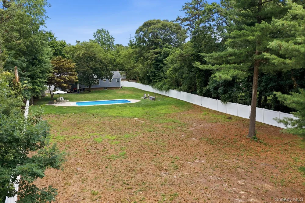 18 Millet Street Dix Hills, NY 11746
