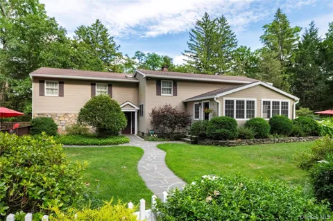 60 Traver Road