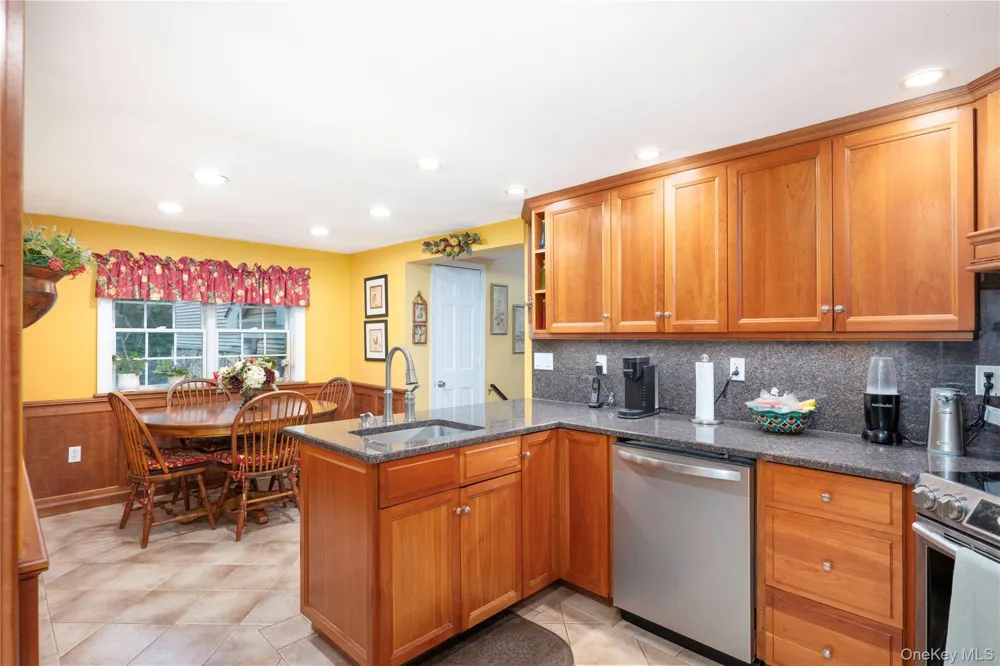 60 Traver Road Pleasant Valley, NY 12569
